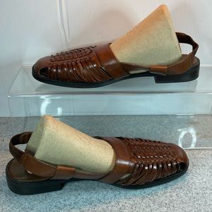 KB & Company brown huarache style sling back sandal 6‎ chocolate brown box 10